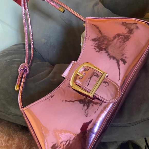 Its Barbie, Metallica purse 👛 - Picture 2 of 2